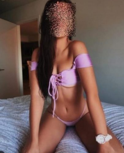 Kayseri Bölgesi İçin Çarpıcı Escort Kız