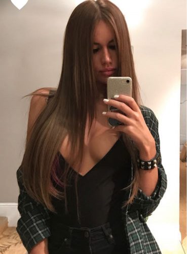 Kocasinan Escort Numaralarında Güzelliği ve Hizmetleriyle Öne Çıkan Bayan