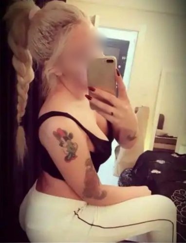 Pınarbaşı'nın Ateşli Escortu Alev