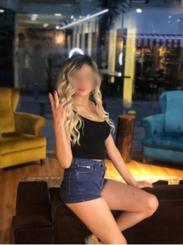 Sıradanlıktan Sıkıldıysanız Pınarbaşı Escort Bayanını Bekliyor